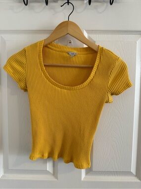 Guess T-Shirt Size S